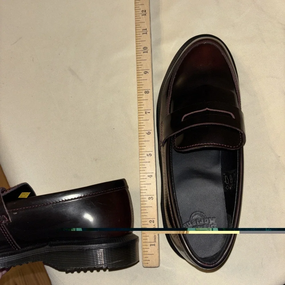 New Dr. Martens Temara Women's 6 Black Cherry Red Arcadia Penny Loafers 37 $130